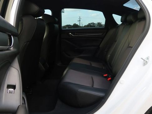 Used 2022 Honda Accord Sport image 16