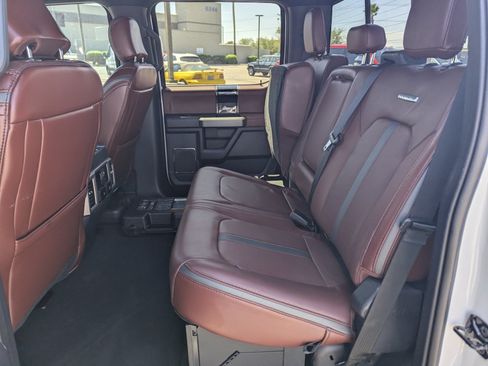 Certified 2022 Ford F350 Platinum AWD/4WD image 9