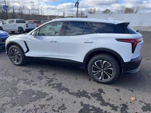 New 2025 Chevrolet Blazer EV LT AWD/4WD image 3