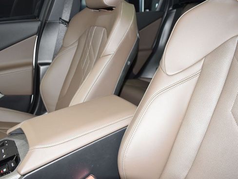 Used 2025 BMW X3 xDrive30i w/ M Sport Package image 14