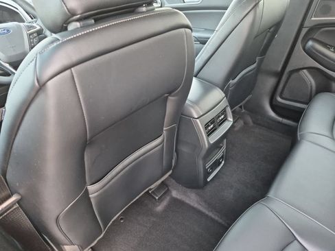 Used 2024 Ford Edge SEL w/ Convenience Package AWD/4WD image 18