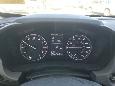 Used 2024 Subaru Crosstrek 2.0i Premium w/ Crosstrek Mirror Package AWD/4WD image 12