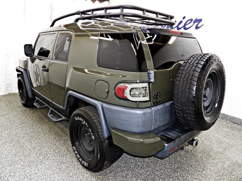 Used 2007 Toyota FJ Cruiser 4WD image 4