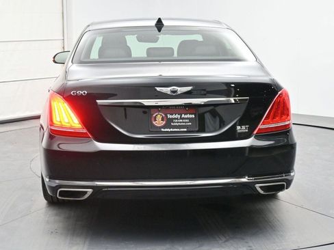 Used 2017 Genesis G90 3.3T Premium image 23