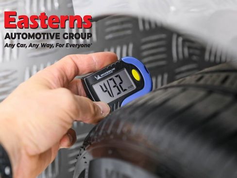 Used 2022 Toyota Corolla LE image 29