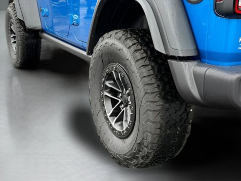 New 2025 Jeep Wrangler Willys AWD/4WD image 34