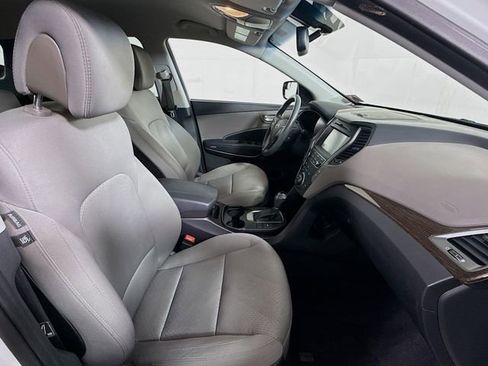 Used 2018 Hyundai Santa Fe Sport w/ 2.4L Value Package 02 image 28