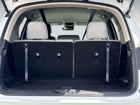 Certified 2024 Honda Pilot EX-L image 12