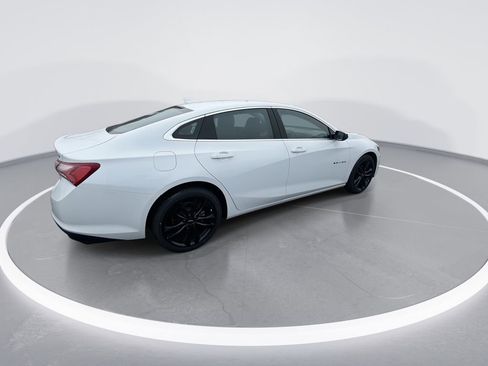 Used 2024 Chevrolet Malibu LT w/ Sport Edition image 9