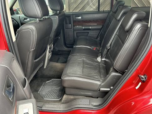 Used 2010 Ford Flex SEL FWD image 14