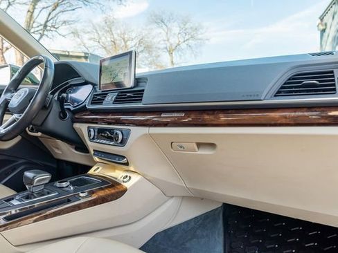 Used 2018 Audi Q5 2.0T Premium image 48