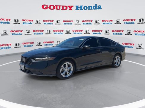 Used 2023 Honda Accord LX image 4
