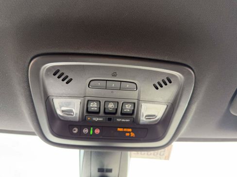 Certified 2023 Chevrolet Traverse RS AWD/4WD image 31