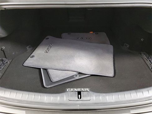 Used 2023 Genesis G80 2.5T image 6