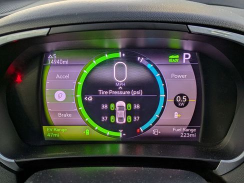 Used 2019 Chevrolet Volt LT image 17