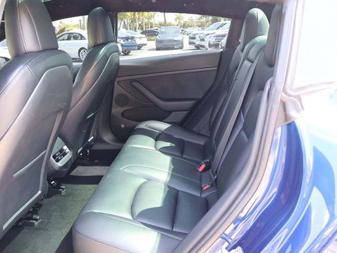 Used 2023 Tesla Model 3 Standard Range image 45