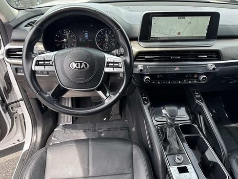 Used 2021 Kia Telluride EX w/ EX Premium Package FWD image 18