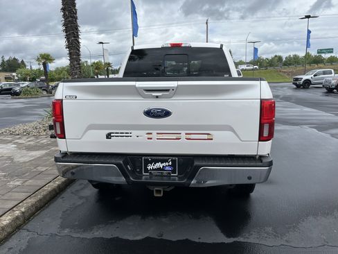 Used 2019 Ford F150 Lariat w/ Equipment Group 501A Mid AWD/4WD image 4