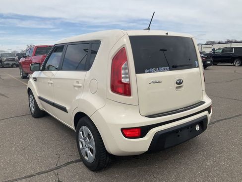 Used 2013 Kia Soul image 4