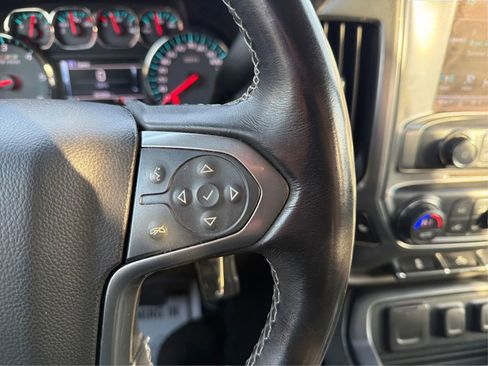 Used 2017 Chevrolet Silverado 1500 LT w/ Midnight Edition image 30