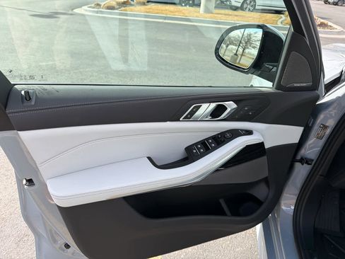 New 2026 BMW X5 xDrive40i w/ M Sport Package image 23