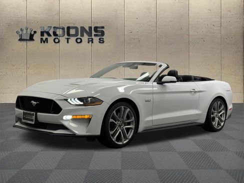 Used 2021 Ford Mustang GT Premium w/ Equipment Group 401A RWD image 1