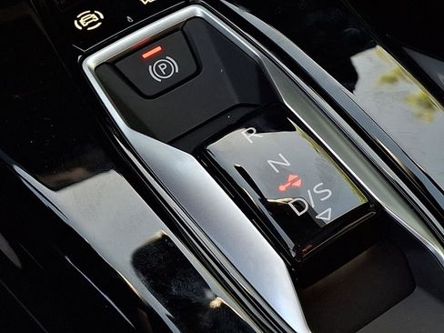 New 2026 Audi Q5 Premium Plus image 13