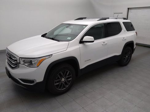 Used 2019 GMC Acadia SLT AWD/4WD image 2