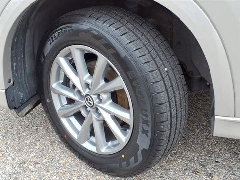 Used 2024 MAZDA CX-5 AWD 2.5 S w/ Select Package image 4