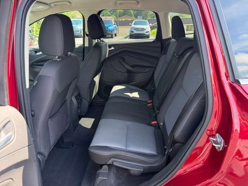 Used 2017 Ford Escape SE AWD/4WD image 8