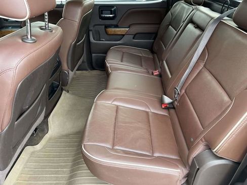 Used 2014 Chevrolet Silverado 1500 High Country w/ High Country Premium Package image 15