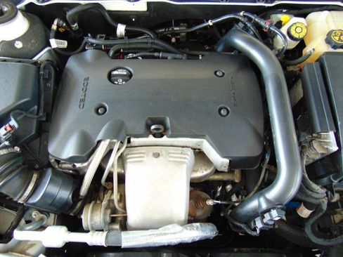 Used 2015 Buick Regal FWD image 20