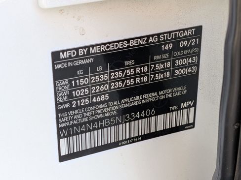 Certified 2022 Mercedes-Benz GLA 250 4MATIC image 35