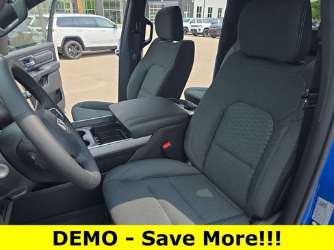 New 2026 RAM 1500 Big Horn AWD/4WD image 14
