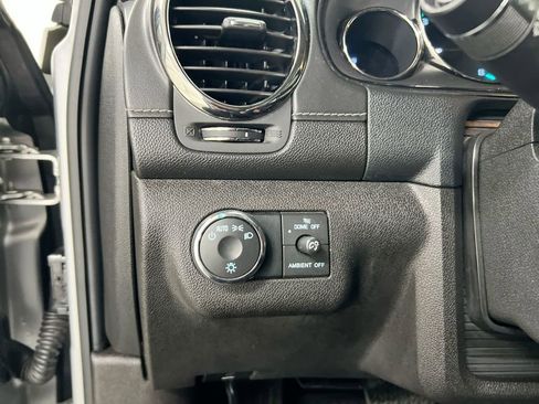 Used 2014 Buick Enclave Premium w/ Trailering Provision Package image 18