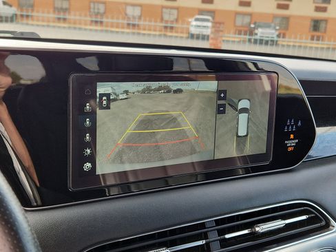 Used 2022 Hyundai Palisade Calligraphy image 14