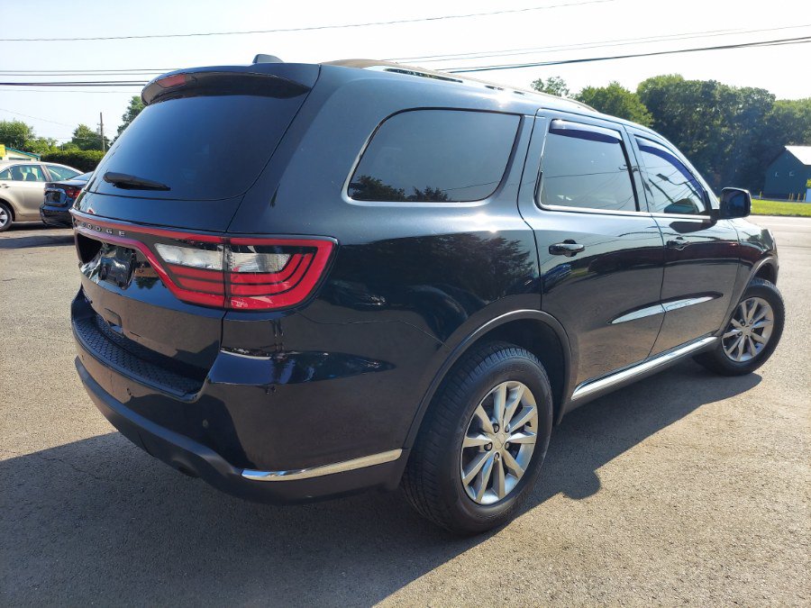 Used 2017 Dodge Durango SXT w/ Quick Order Package 23B AWD/4WD image 4