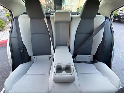 Used 2022 Toyota Corolla LE w/ Carpet Mat Package (TMS) FWD image 12