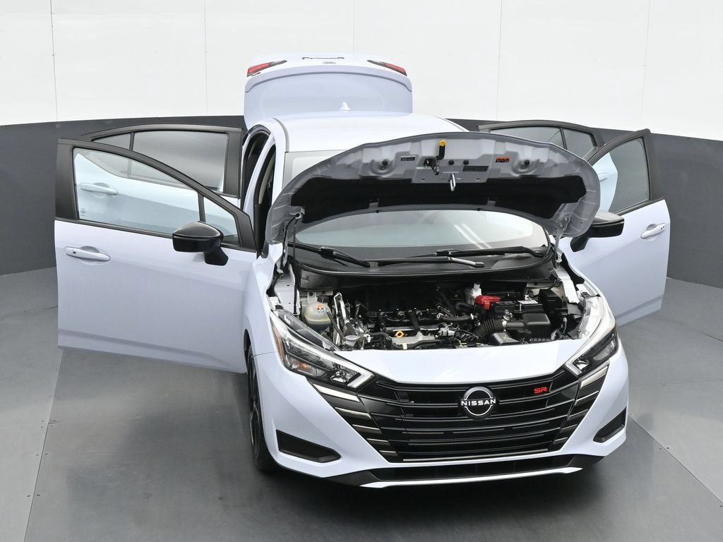 Used 2024 Nissan Versa SR FWD image 35