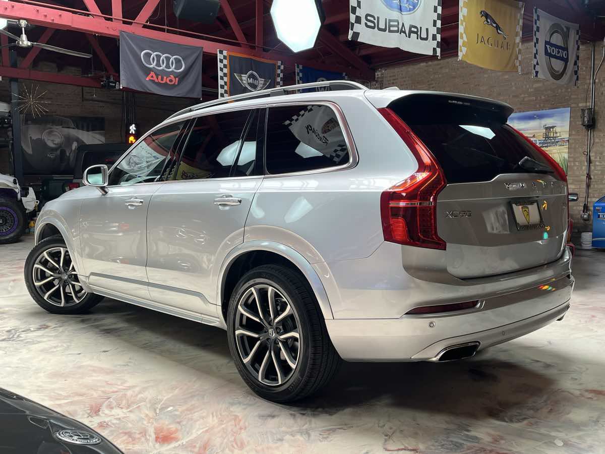 Used 2018 Volvo XC90 T6 Momentum AWD/4WD image 6