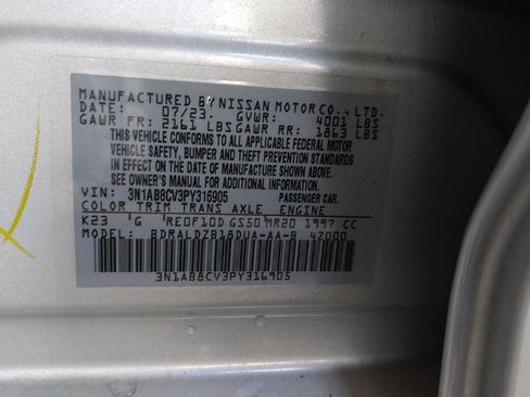 Used 2023 Nissan Sentra SV FWD image 33