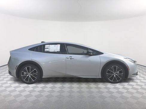 New 2026 Toyota Prius XLE FWD image 8