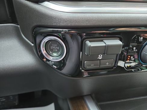 New 2026 Chevrolet Silverado 1500 High Country w/ Technology Package image 25