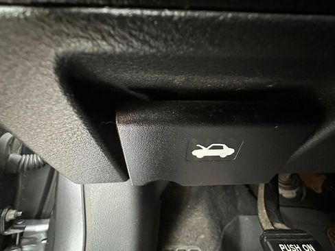 Used 2017 Nissan Maxima 3.5 S image 14