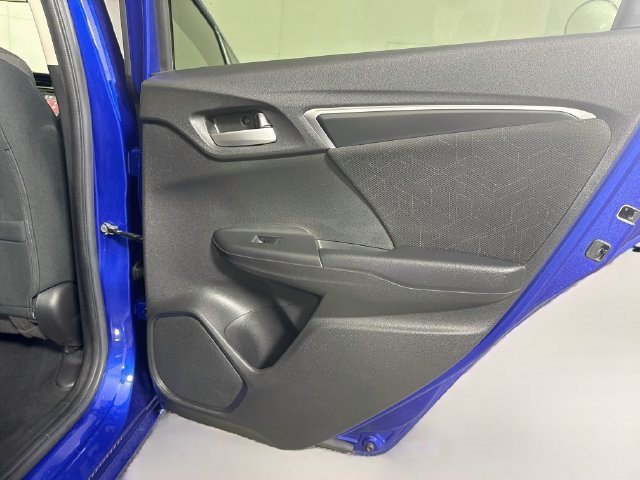 Used 2016 Honda Fit EX image 27