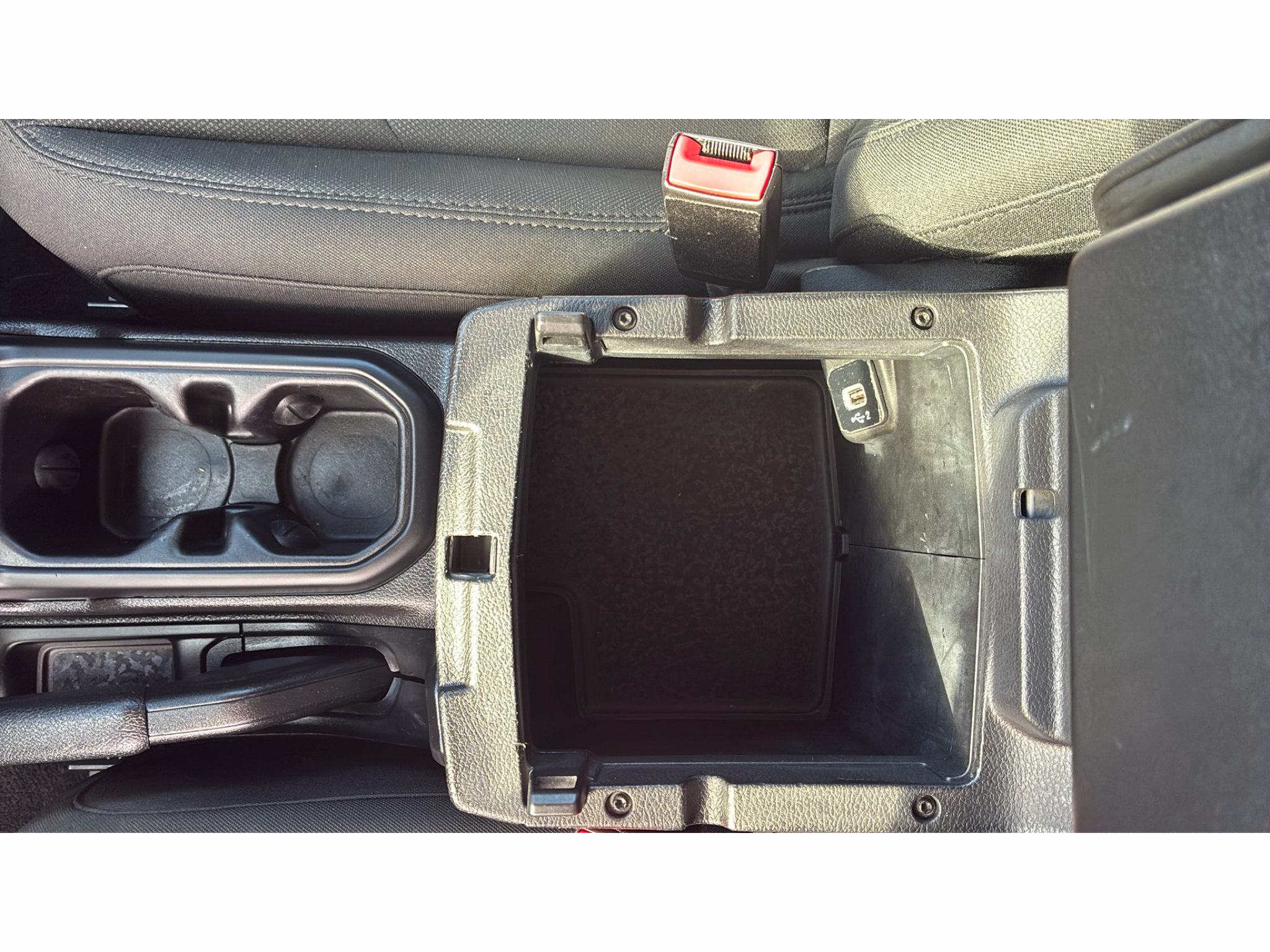 Used 2019 Jeep Wrangler Unlimited Sport S AWD/4WD image 21
