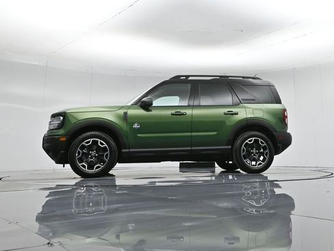 Certified 2025 Ford Bronco Sport Outer Banks w/ Outer Banks Tech Package+ image 57