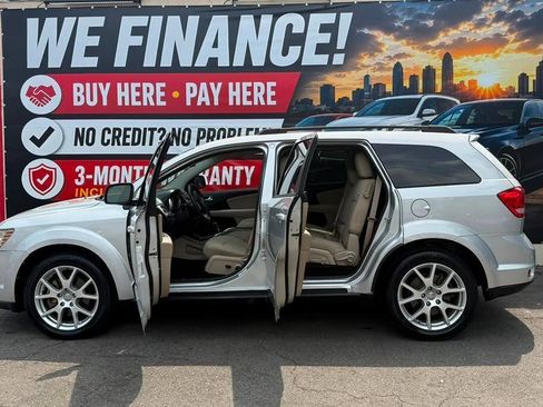 Used 2013 Dodge Journey SXT w/ Flexible Seating Group FWD image 13