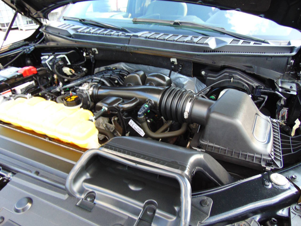 Used 2018 Ford F150 XL w/ Equipment Group 101A Mid AWD/4WD image 43