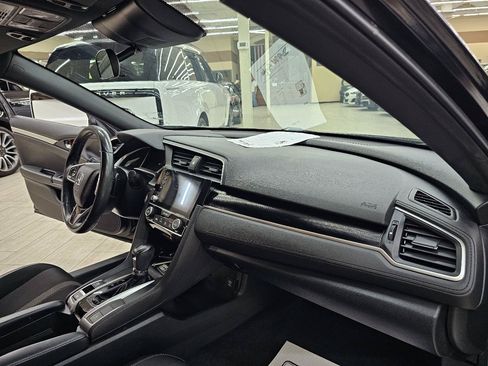 Used 2020 Honda Civic Sport image 19
